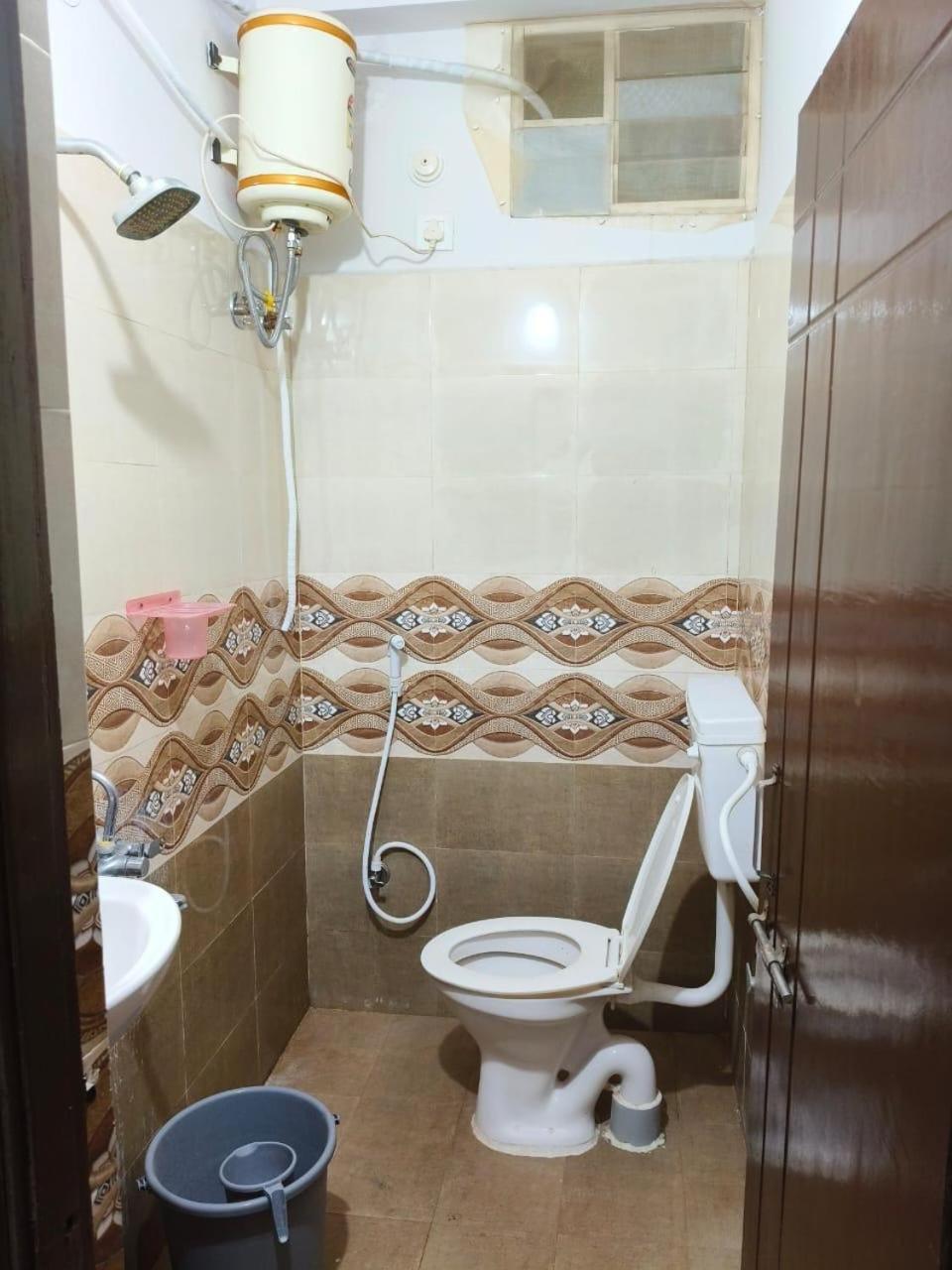 היידראבד Rupesh Golden Suites מראה חיצוני תמונה